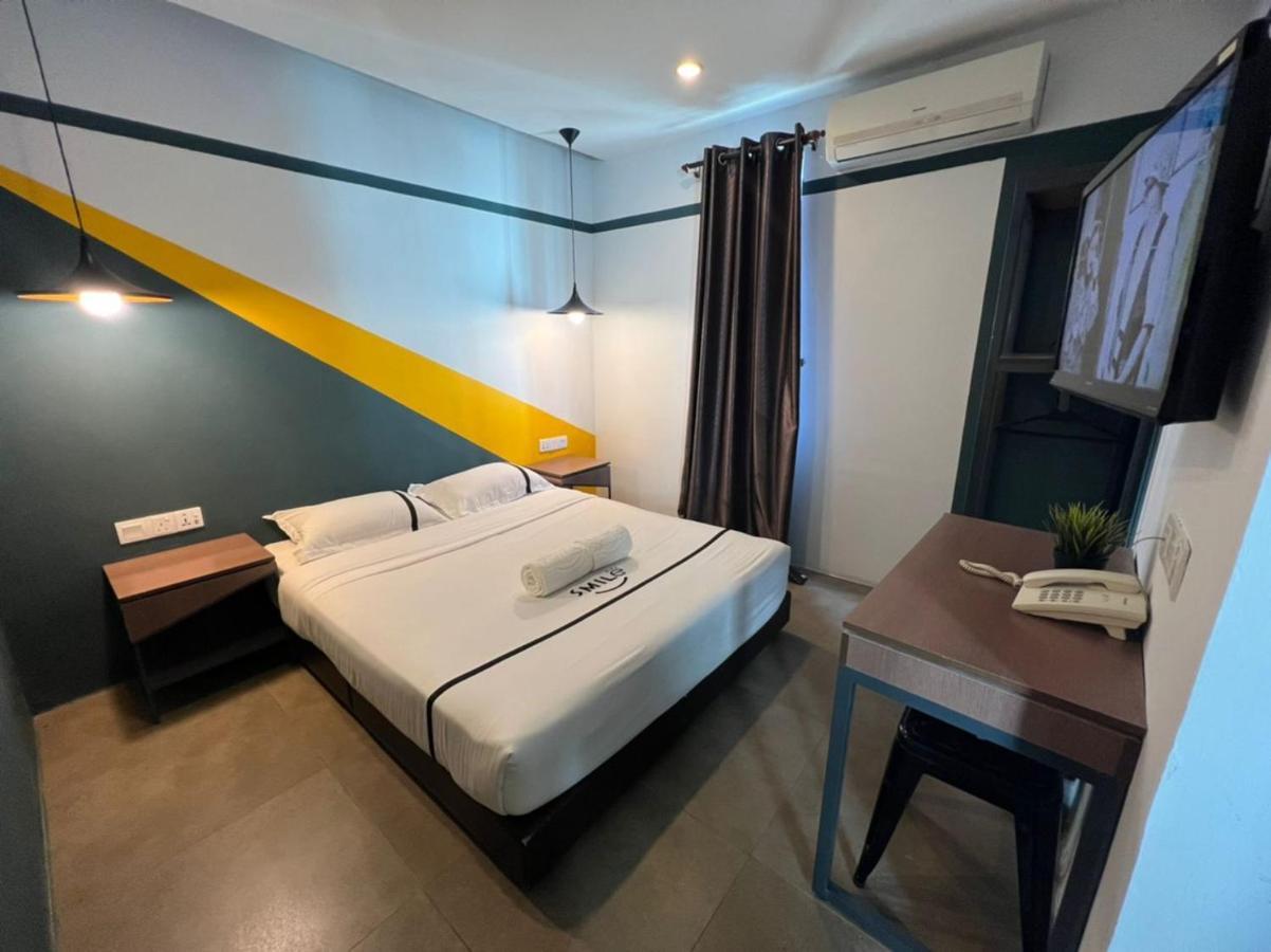 Smile Hotel Cheras Sri Permaisuri كوالالمبور المظهر الخارجي الصورة